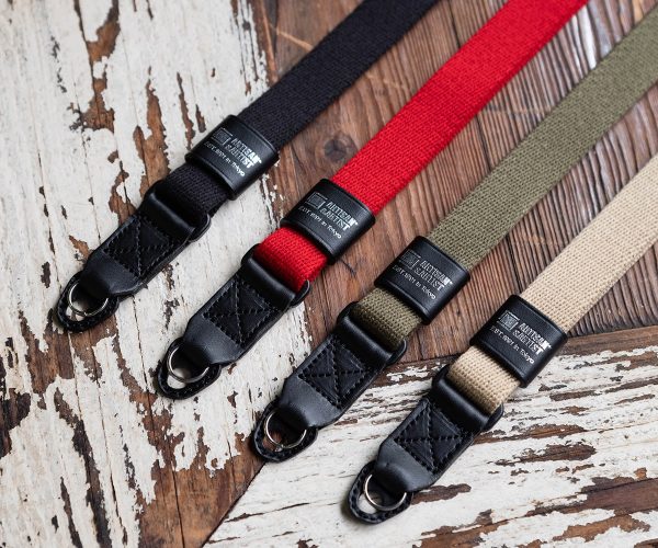 Dây đeo máy ảnh Artisan & Artist ACAM-100AA